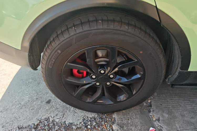 Used Land Rover Discovery 2017 3.0 SC V6 SE Right Rear Wheel Hub
