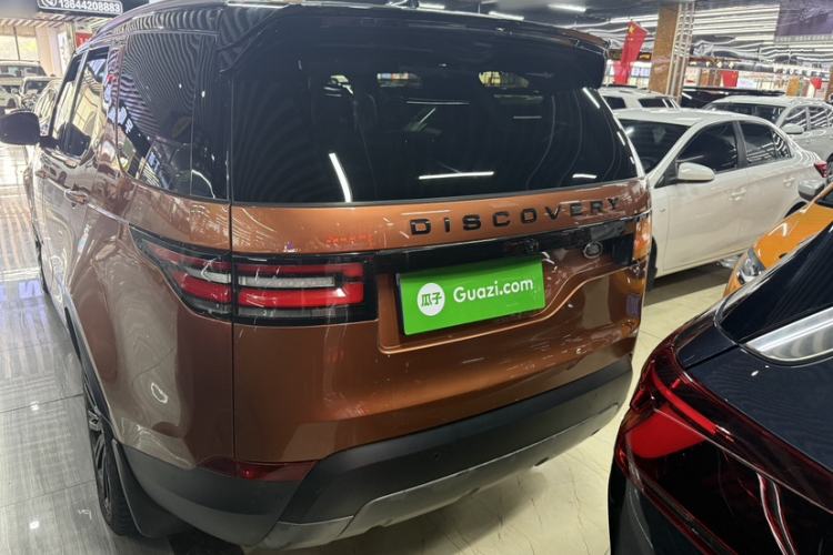 Used Land Rover Discovery 2017 3.0 SC V6 First Edition Limited Edition Exterior 3