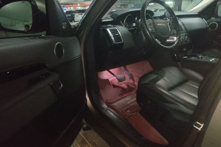 Used Land Rover Discovery 2017 3.0 SC V6 SE Driver Seat