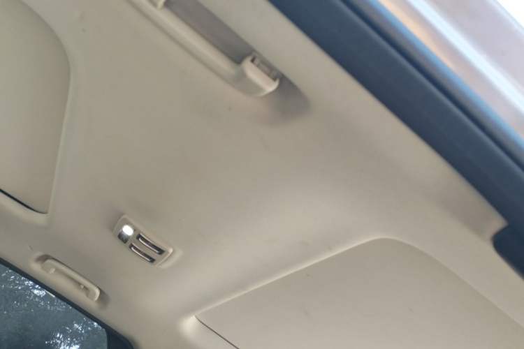 Used Land Rover Discovery 2017 3.0 SC V6 HSE Headliner