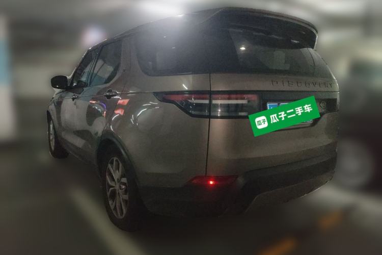 Used Land Rover Discovery 2017 3.0 SC V6 SE Rear Left 45 Deg