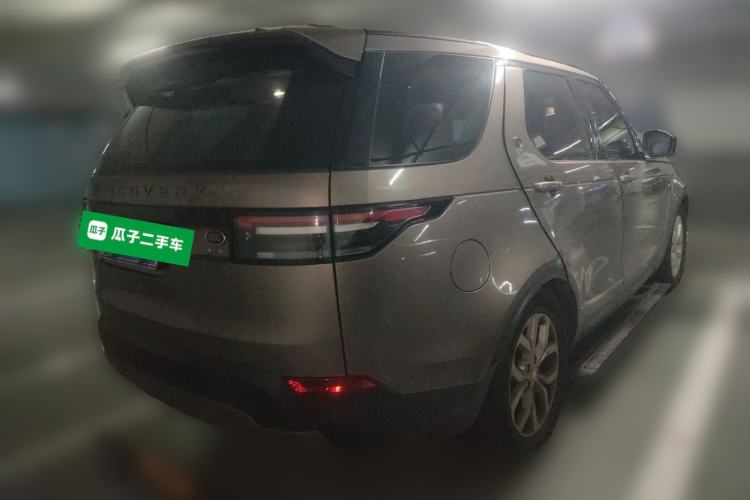 Used Land Rover Discovery 2017 3.0 SC V6 SE Rear Right 45 Deg