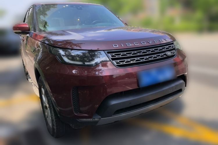 Used Land Rover Discovery 2017 3.0 SC V6 SE Front Right 45 Deg