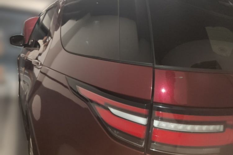 Used Land Rover Discovery 2017 3.0 SC V6 HSE LUXURY Rear Left 45 Deg