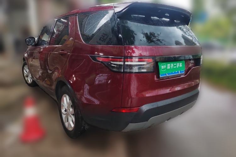 Used Land Rover Discovery 2017 3.0 SC V6 S Rear Left 45 Deg