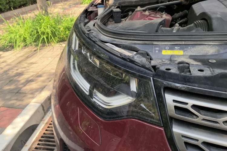 Used Land Rover Discovery 2017 3.0 SC V6 SE Right Front Headlight