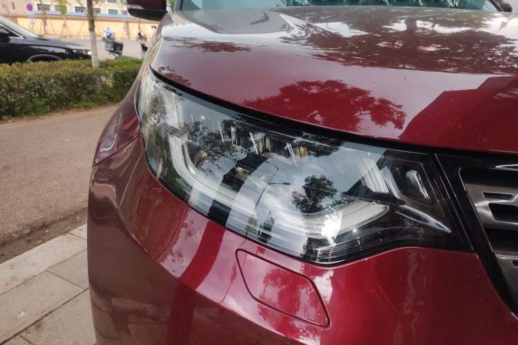 Used Land Rover Discovery 2017 3.0 SC V6 S Right Front Headlight