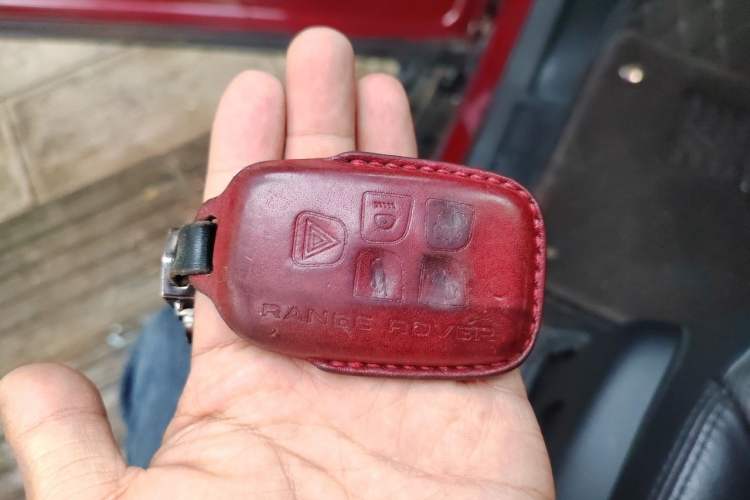 Used Land Rover Discovery 2017 3.0 SC V6 S Vehicle Key