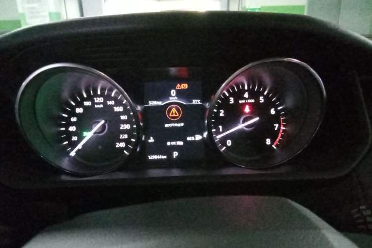 Used Land Rover Discovery 2017 3.0 SC V6 HSE Instrument Cluster