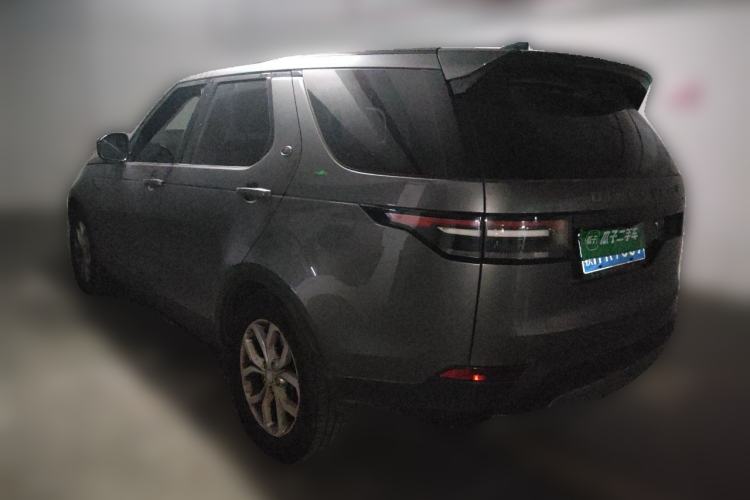 Used Land Rover Discovery 2017 3.0 SC V6 SE Rear Left 45 Deg