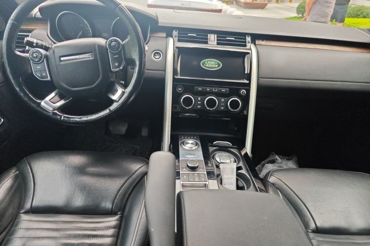 Used Land Rover Discovery 2017 5th Generation 3.0 V6 HSE Center Console
