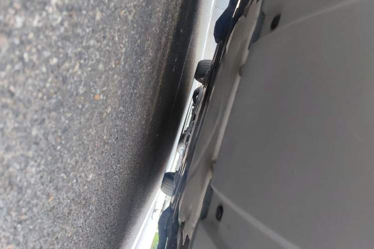 Used Land Rover Discovery 2017 3.0 SC V6 SE Chassis Front