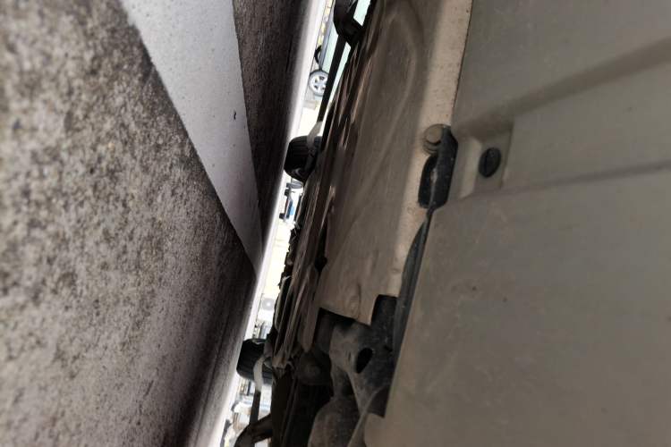 Used Land Rover Discovery 2017 3.0 SC V6 HSE Chassis Front