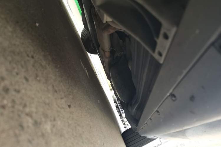 Used Land Rover Discovery 2017 3.0 SC V6 SE Chassis Front Left