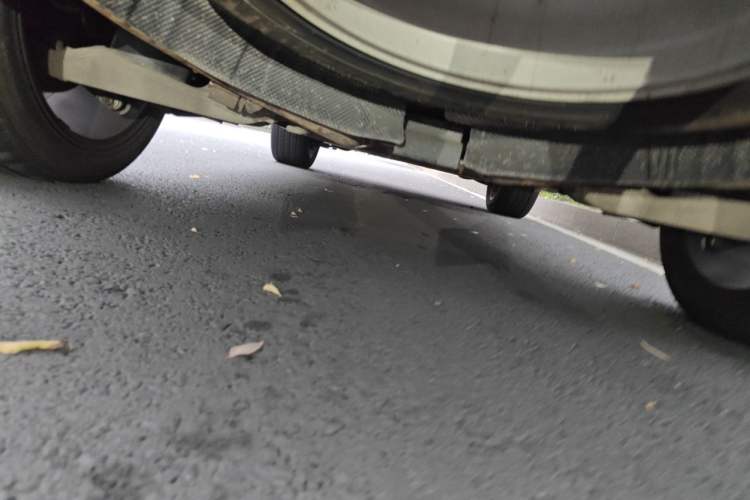 Used Land Rover Discovery  Chassis Rear