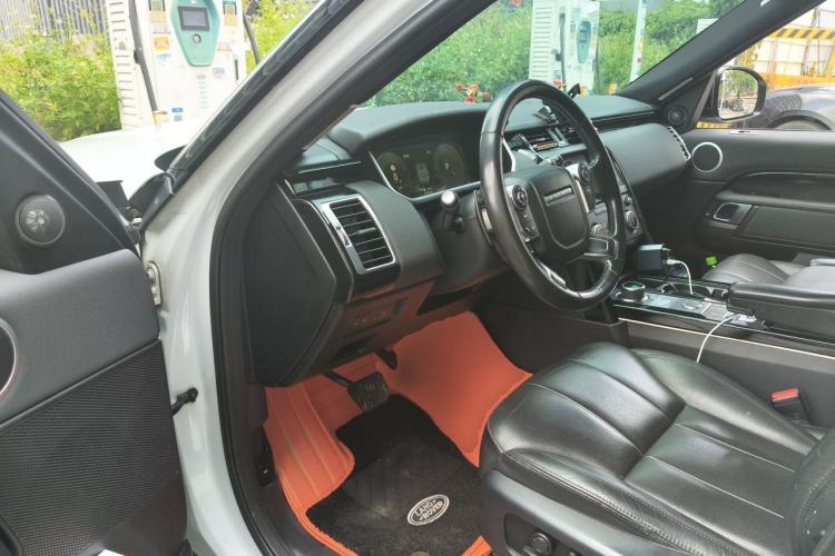 Used Land Rover Discovery 2017 3.0 SC V6 SE Driver Seat