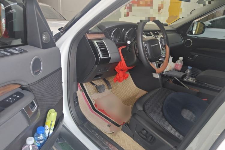 Used Land Rover Discovery 2017 3.0 SC V6 HSE Driver Seat
