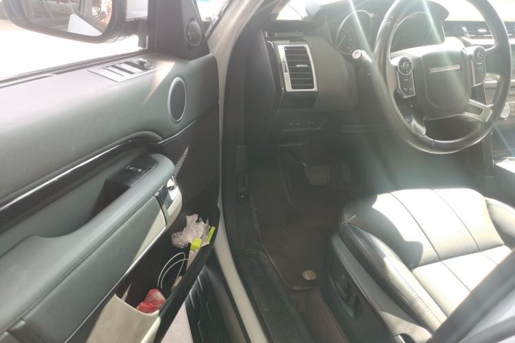 Used Land Rover Discovery 2017 3.0 SC V6 S Driver Seat