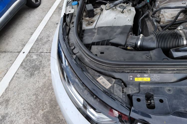 Used Land Rover Discovery 2017 3.0 SC V6 HSE Engine Bay Right