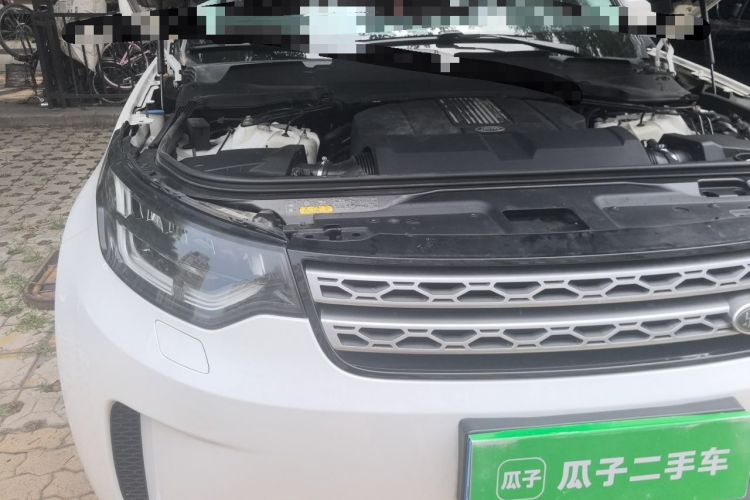 Used Land Rover Discovery 2017 3.0 SC V6 HSE Engine Bay Right