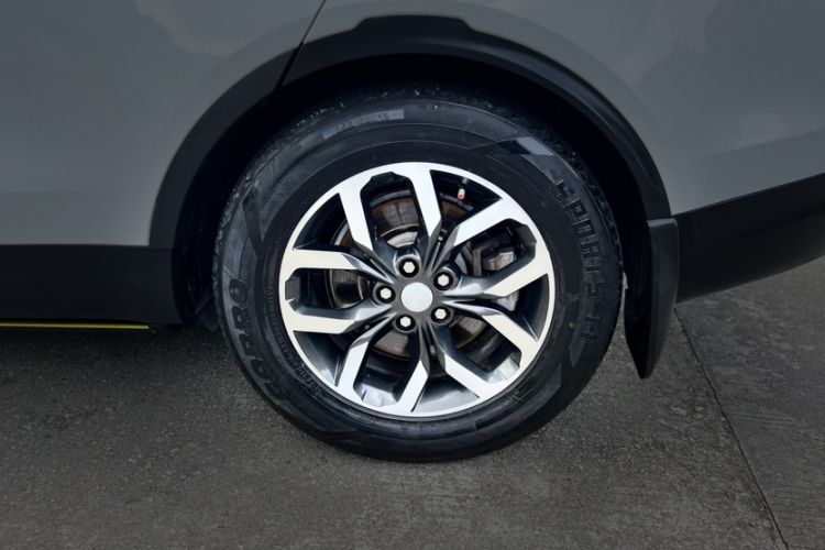 Used Land Rover Discovery 2017 3.0 SC V6 SE Exterior 4