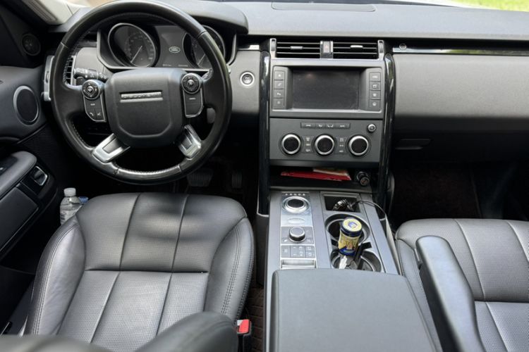 Used Land Rover Discovery 2017 3.0 SC V6 S Exterior 5