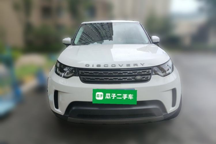 Used Land Rover Discovery 2017 5th Generation 3.0 V6 SE Front