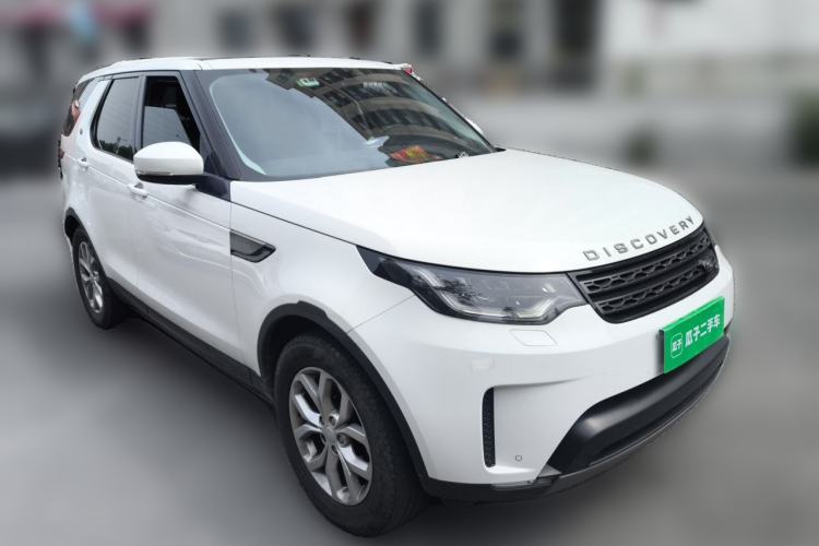 Used Land Rover Discovery  Front Right 45 Deg