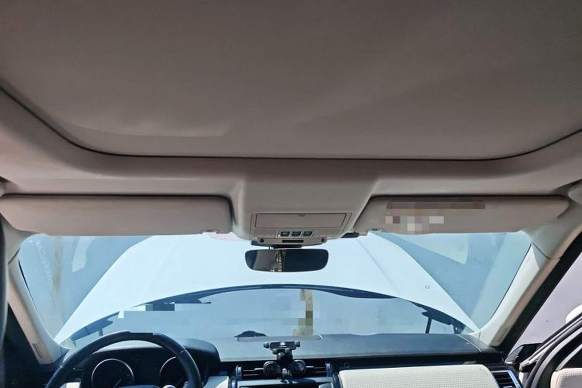 Used Land Rover Discovery  Headliner