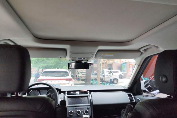 Used Land Rover Discovery 2017 3.0 SC V6 SE Headliner
