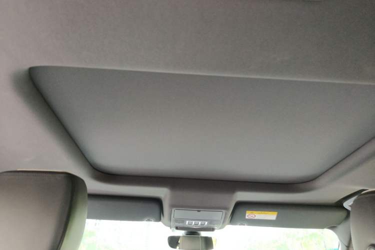 Used Land Rover Discovery 2017 3.0 SC V6 HSE LUXURY Headliner