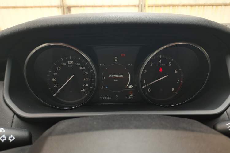 Used Land Rover Discovery 2017 3.0 SC V6 SE Instrument Cluster