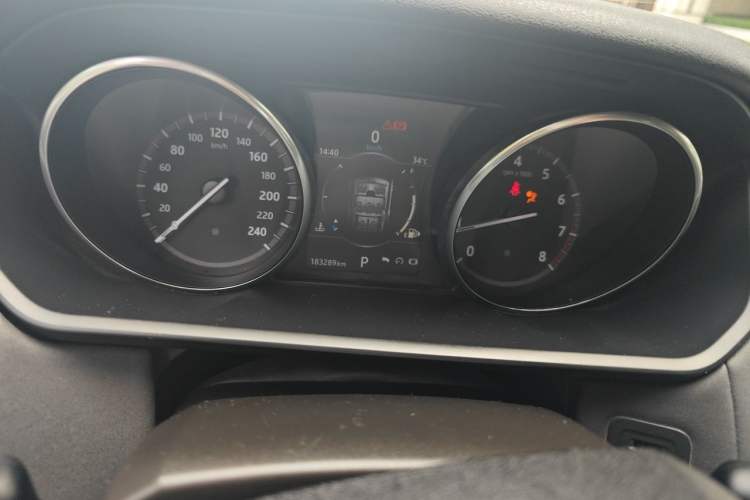 Used Land Rover Discovery 2017 5th Generation 3.0 V6 HSE Instrument Cluster