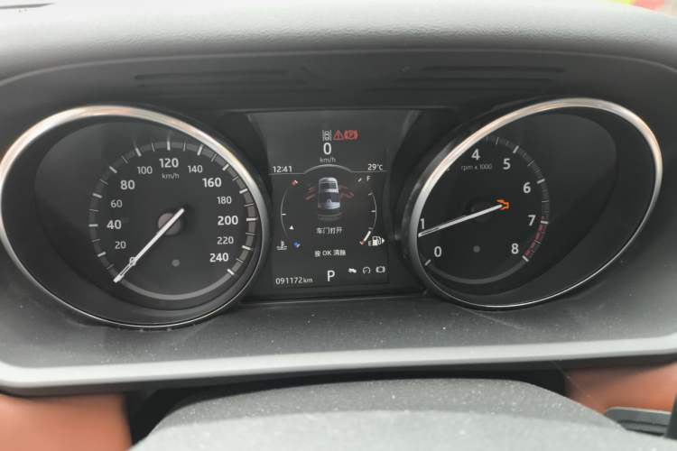 Used Land Rover Discovery  Instrument Cluster