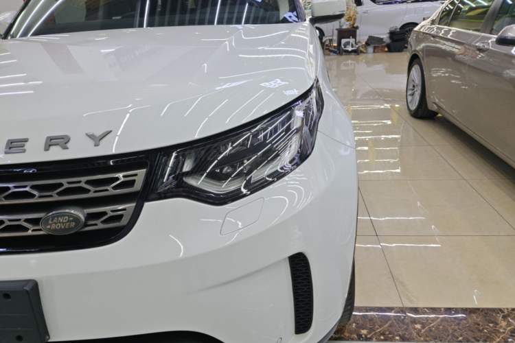 Used Land Rover Discovery 2017 3.0 SC V6 SE Left Front Headlight