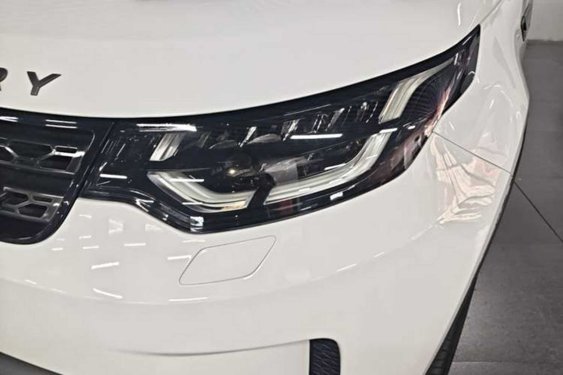 Used Land Rover Discovery 2017 3.0 SC V6 S Left Front Headlight