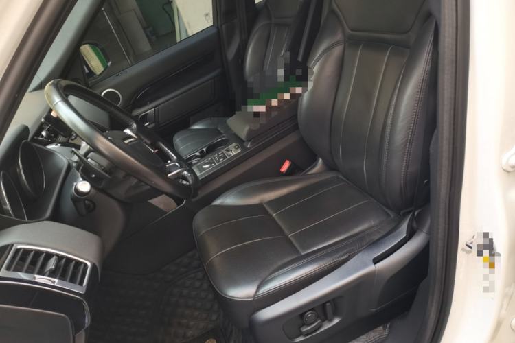 Used Land Rover Discovery 2017 3.0 SC V6 SE Left Front Seat