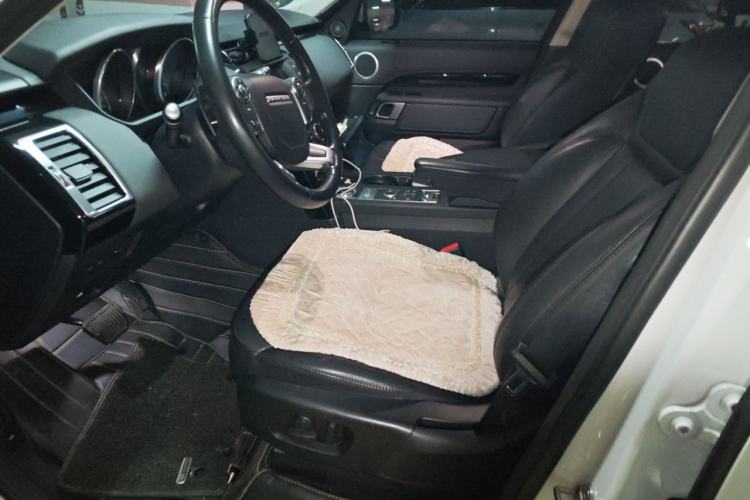 Used Land Rover Discovery 2017 3.0 SC V6 SE Left Front Seat
