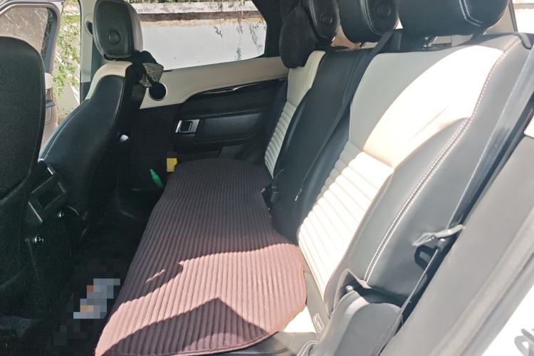 Used Land Rover Discovery  Left Rear Seat