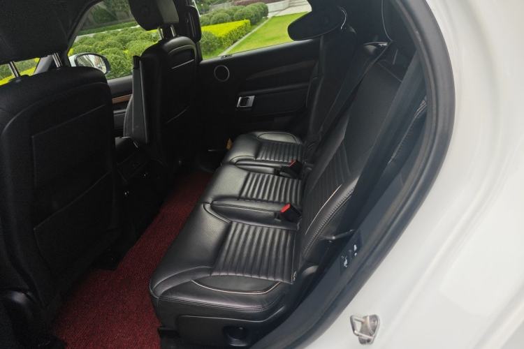 Used Land Rover Discovery 2017 5th Generation 3.0 V6 HSE Left Rear Seat