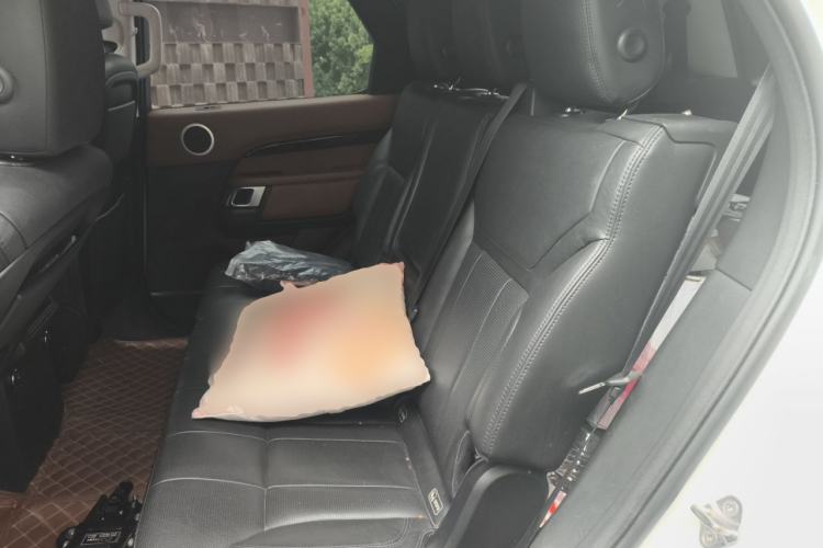 Used Land Rover Discovery  Left Rear Seat