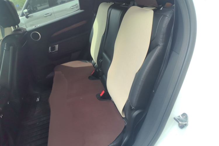 Used Land Rover Discovery 2017 3.0 SC V6 HSE Left Rear Seat