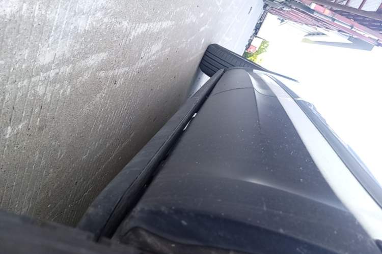 Used Land Rover Discovery 2017 3.0 SC V6 S Left Side Sill