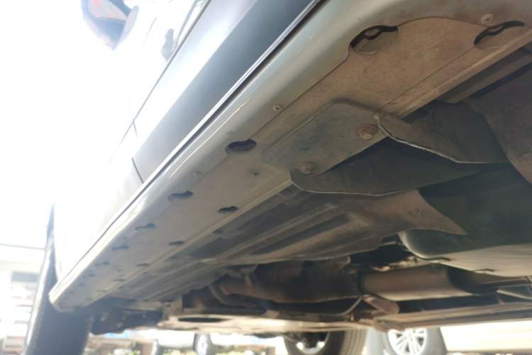 Used Land Rover Discovery 2017 3.0 SC V6 S Left Side Sill