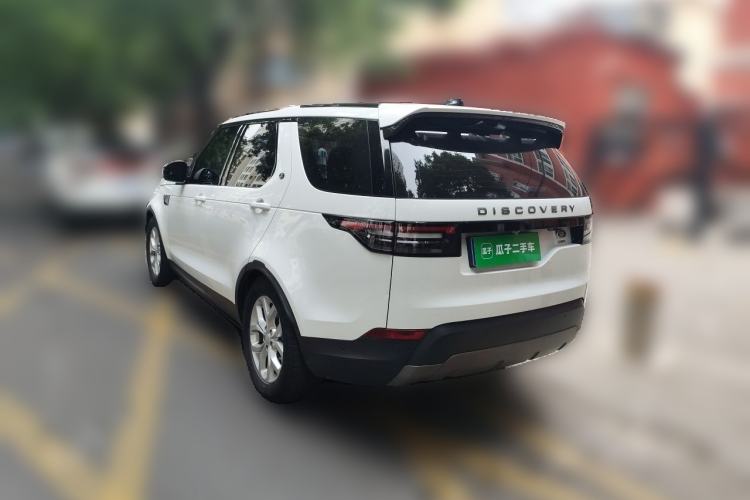 Used Land Rover Discovery 2017 3.0 SC V6 SE Rear Left 45 Deg