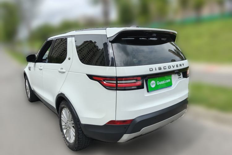 Used Land Rover Discovery 2017 3.0 SC V6 HSE LUXURY Rear Left 45 Deg