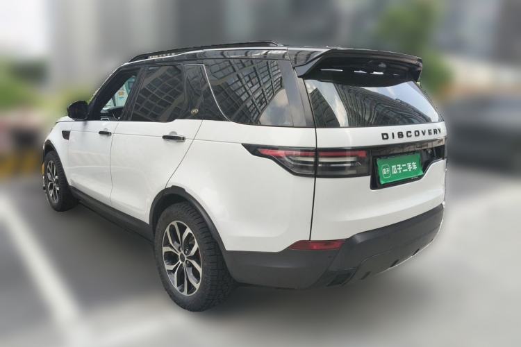 Used Land Rover Discovery 2017 3.0 SC V6 SE Rear Left 45 Deg