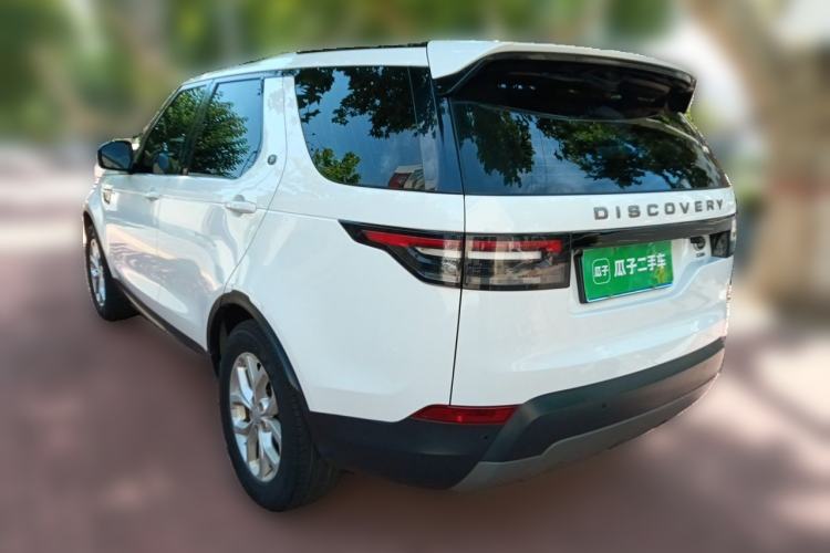 Used Land Rover Discovery 2017 3.0 SC V6 SE Rear Left 45 Deg
