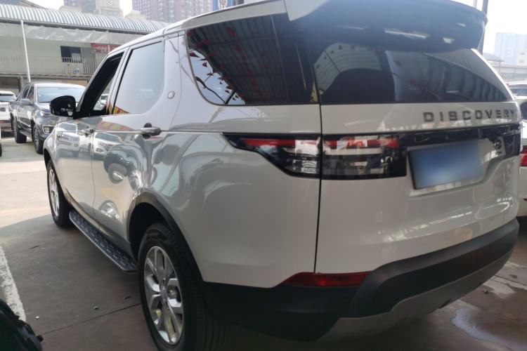 Used Land Rover Discovery 2017 3.0 SC V6 S Rear Left 45 Deg