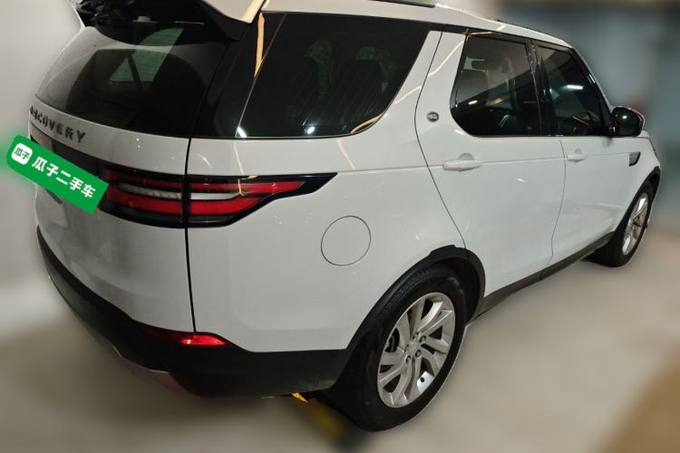 Used Land Rover Discovery 2017 3.0 SC V6 HSE Rear Right 45 Deg